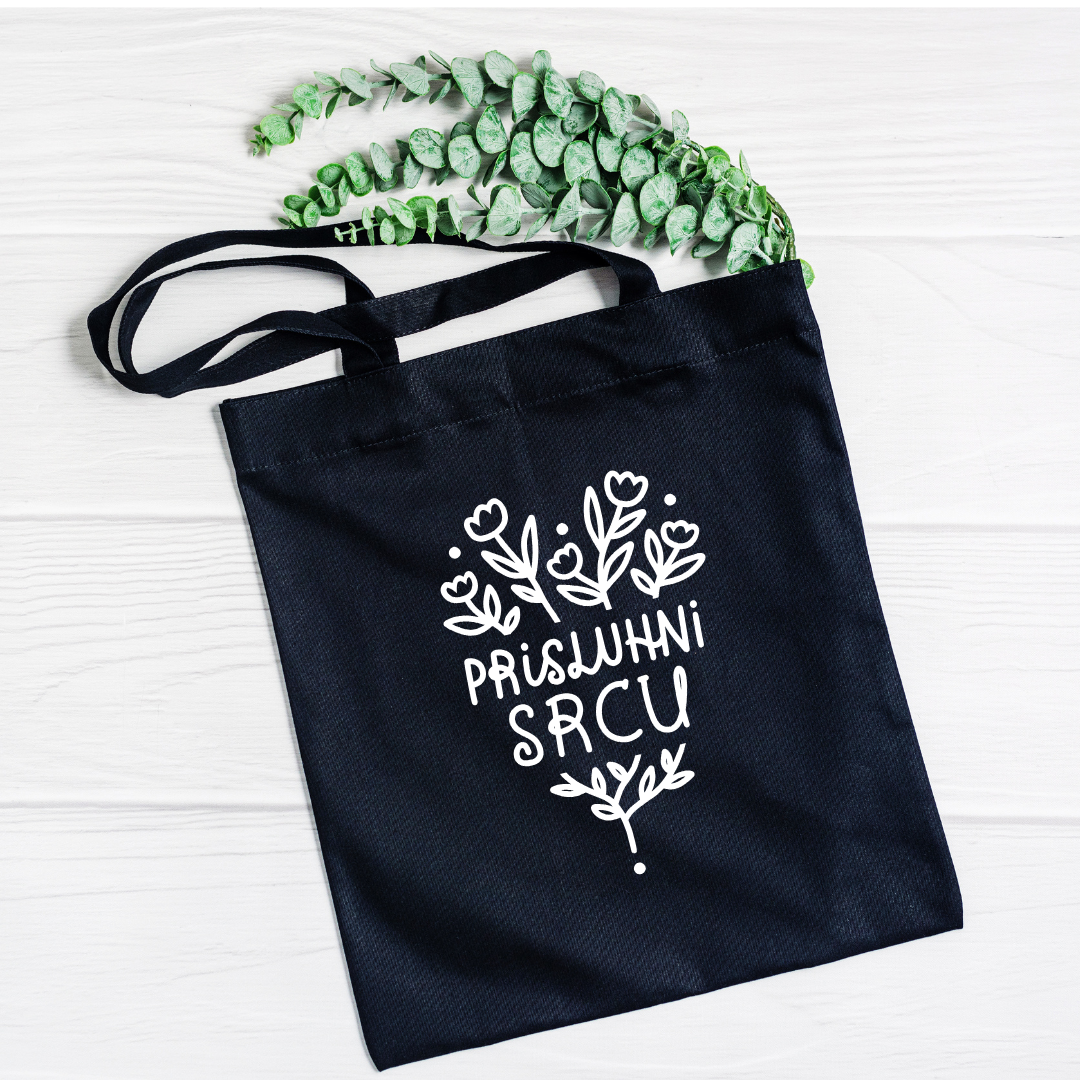 Bombažna nakupovalna vrečka z napisom PRISLUHNI SRCU – motivacijsko darilo | KiliMina HandMade