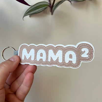 Personaliziran obesek za ključe MAMA puder roza